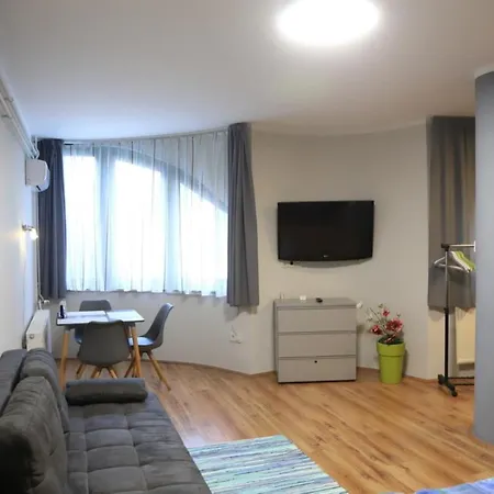 Gold Apartman
